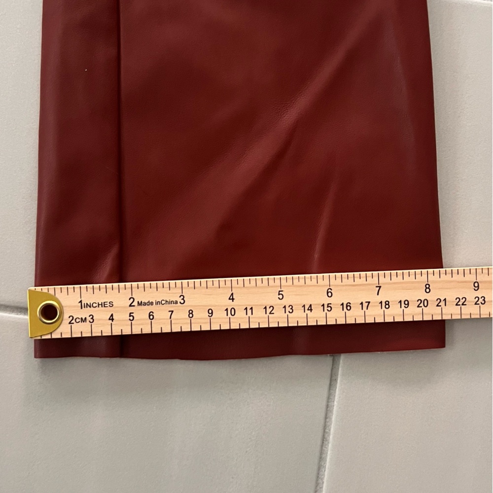 NWT Meshki dark cherry chocolate buttery soft faux leather pants - Picture 5 of 12